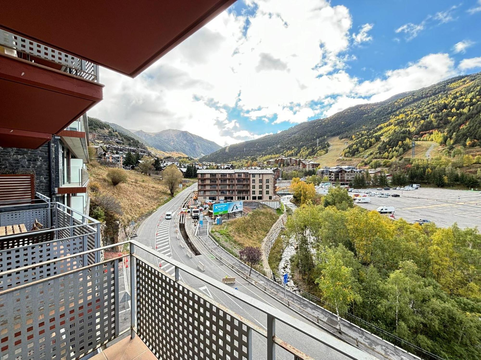 Life And Apartment A Pie De Pistas, El Tarter Luaran gambar